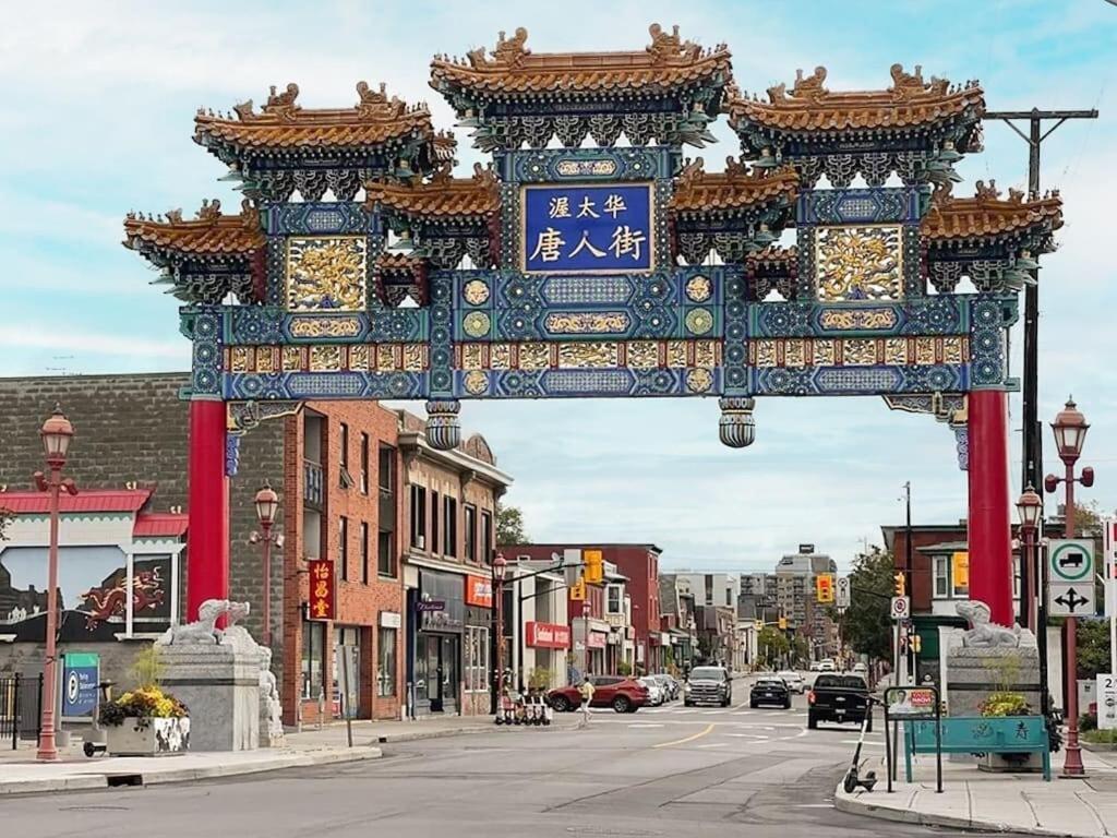 Modern 1Br Condo - Chinatown Near Little Italy Оттава Экстерьер фото